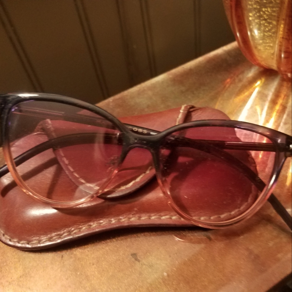 Marc Jacob's Sunglasses BNWOT Case / Sold.